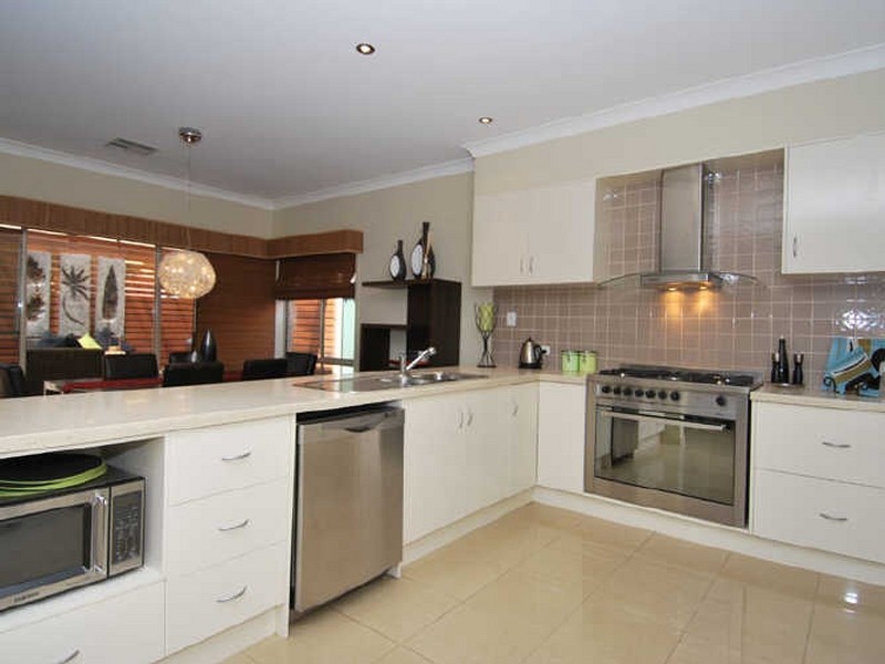 1 Atiu Street, Mawson Lakes SA 5095