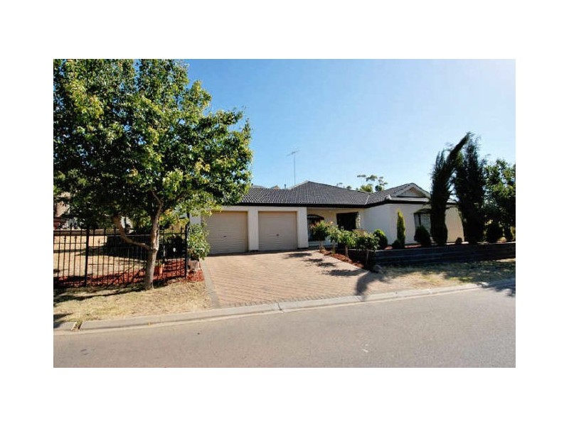 10 Gransden Parade, Greenwith SA 5125