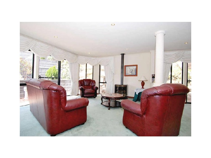 10 Gransden Parade, Greenwith SA 5125