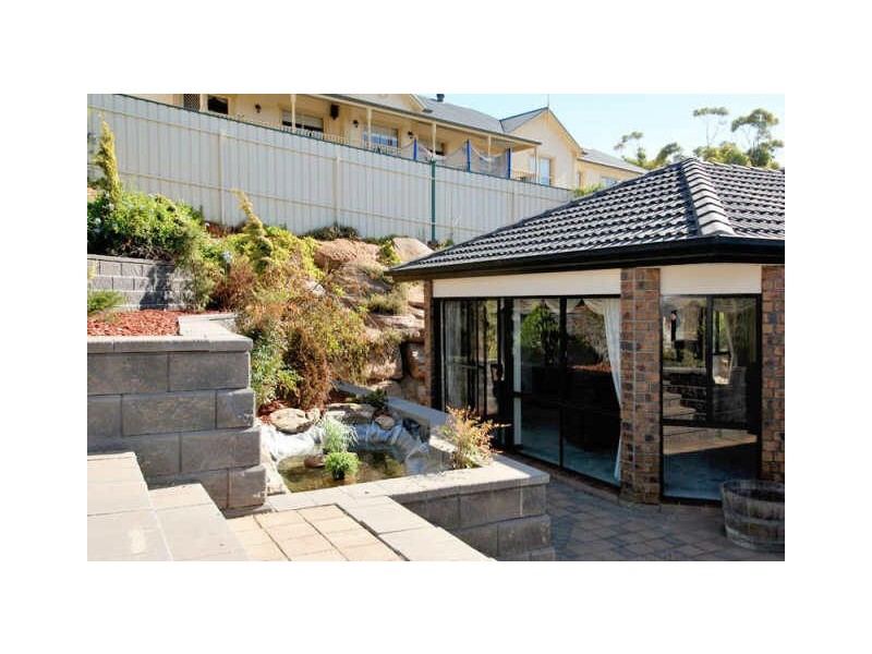 10 Gransden Parade, Greenwith SA 5125