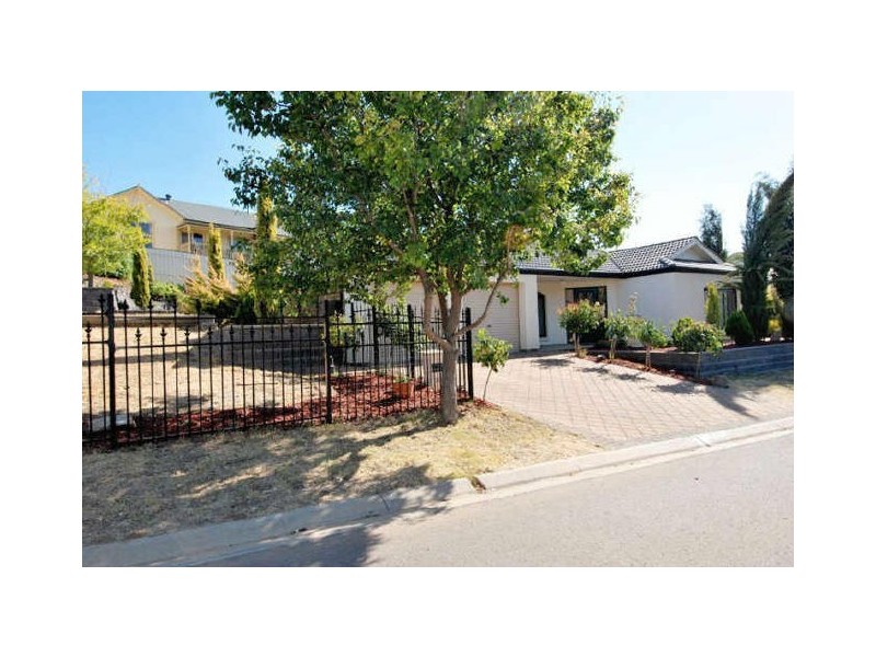 10 Gransden Parade, Greenwith SA 5125