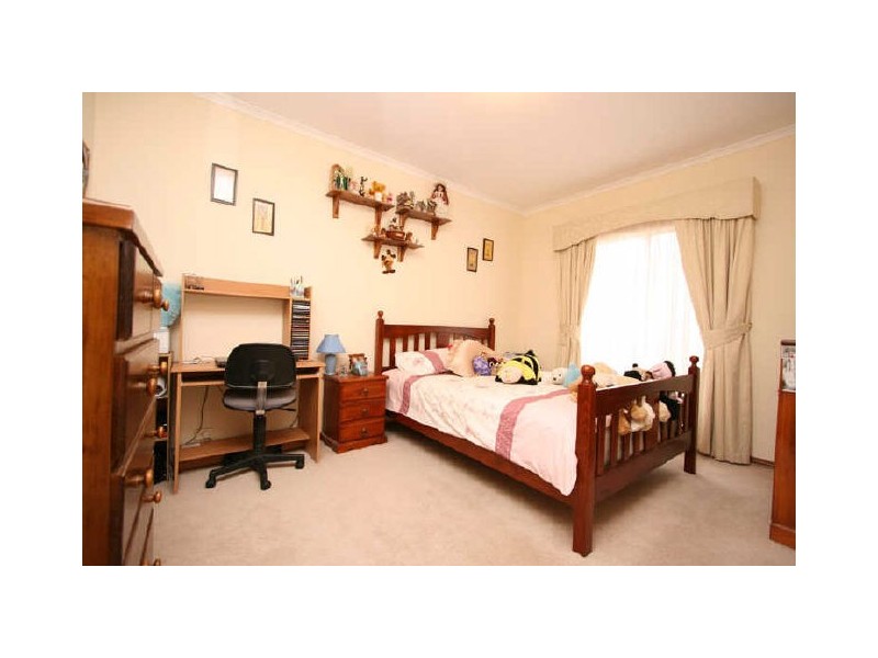 7 The Outlook, Salisbury Heights SA 5109