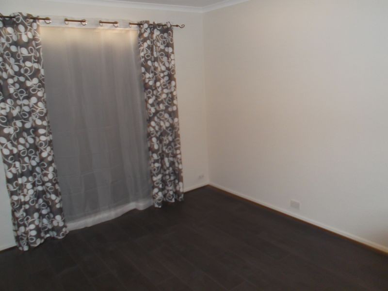 43 Damian Drive, Salisbury Heights SA 5109