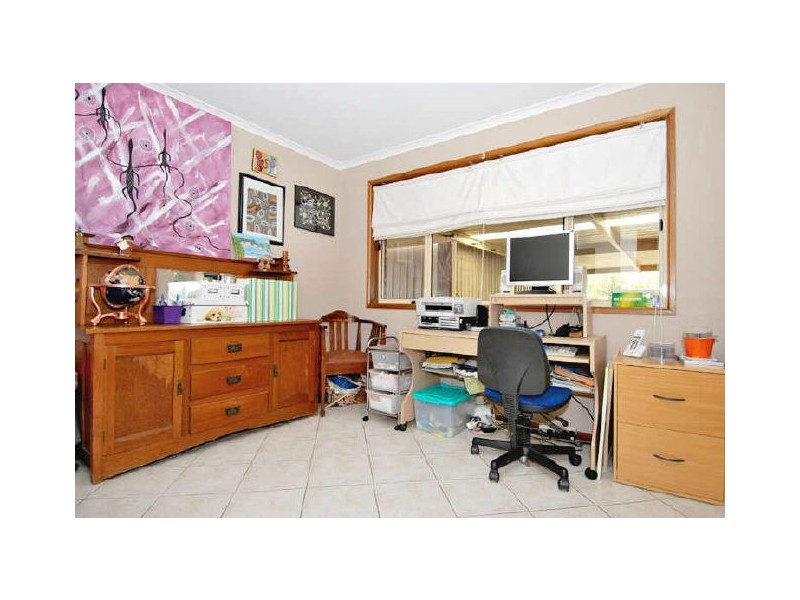 5 Treloar Avenue, Greenwith SA 5125