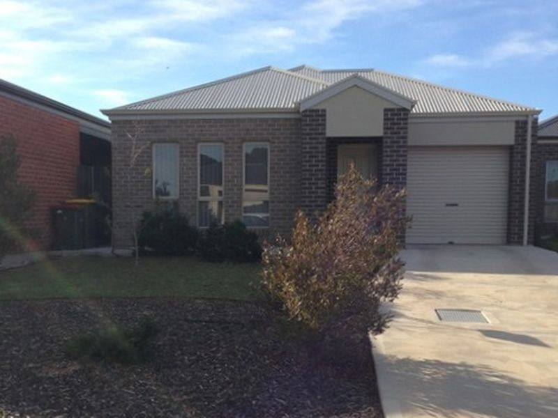 38 Thorne Street, Paralowie SA 5108