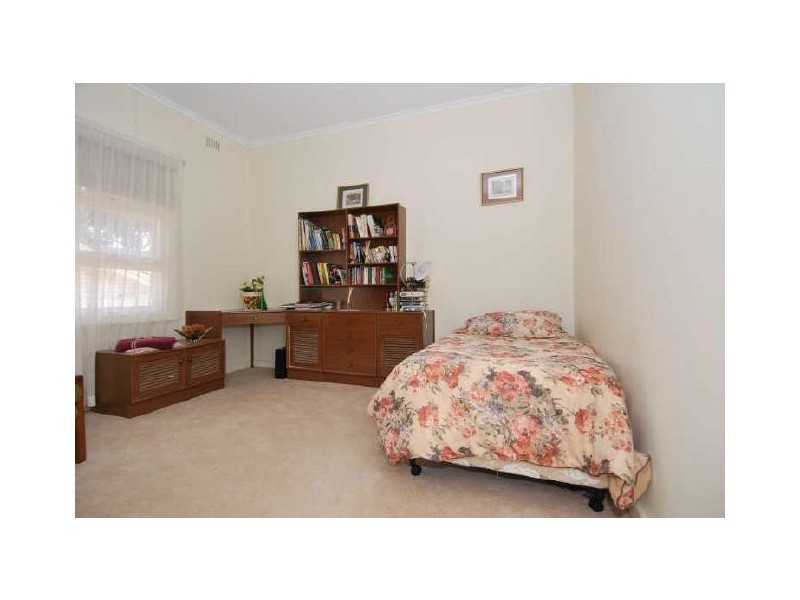 17 Russell Road, Athelstone SA 5076