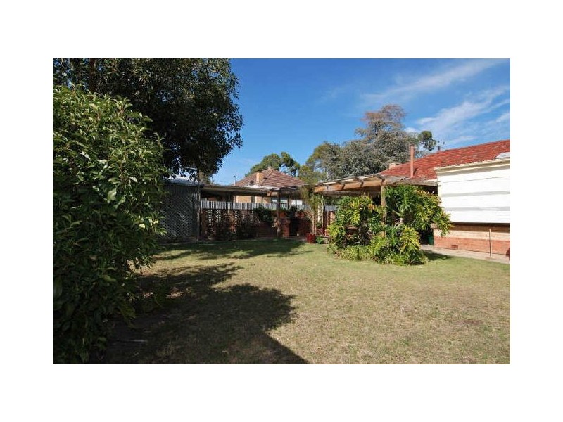 17 Russell Road, Athelstone SA 5076