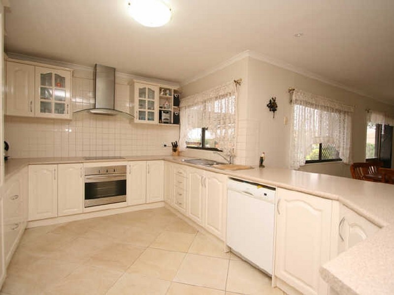 15 Wyatt Road, Direk SA 5110