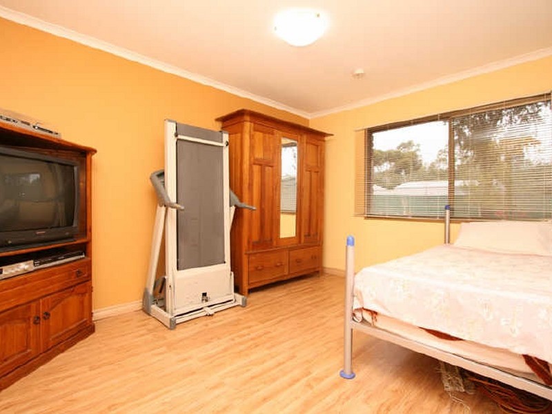 15 Wyatt Road, Direk SA 5110