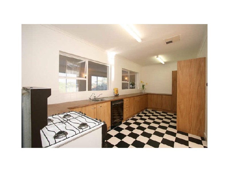 7 Murrell Road, Para Hills SA 5096