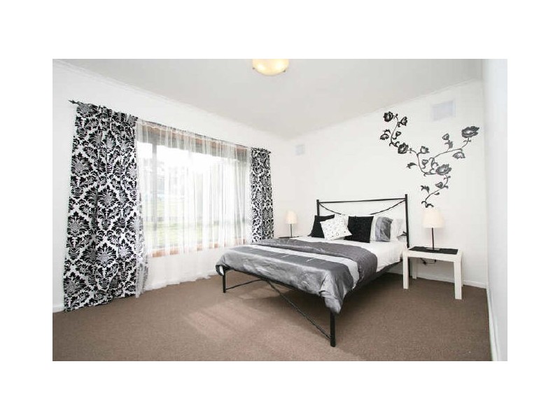 7 Murrell Road, Para Hills SA 5096