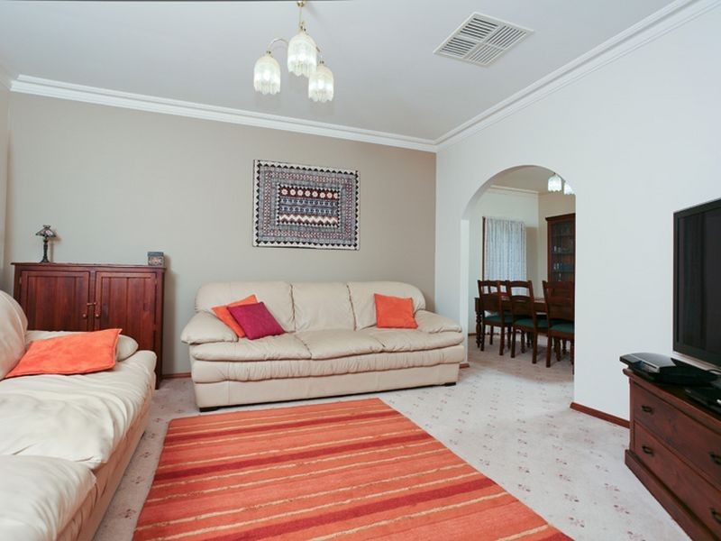 7 Featherstone Place, Salisbury Heights SA 5109