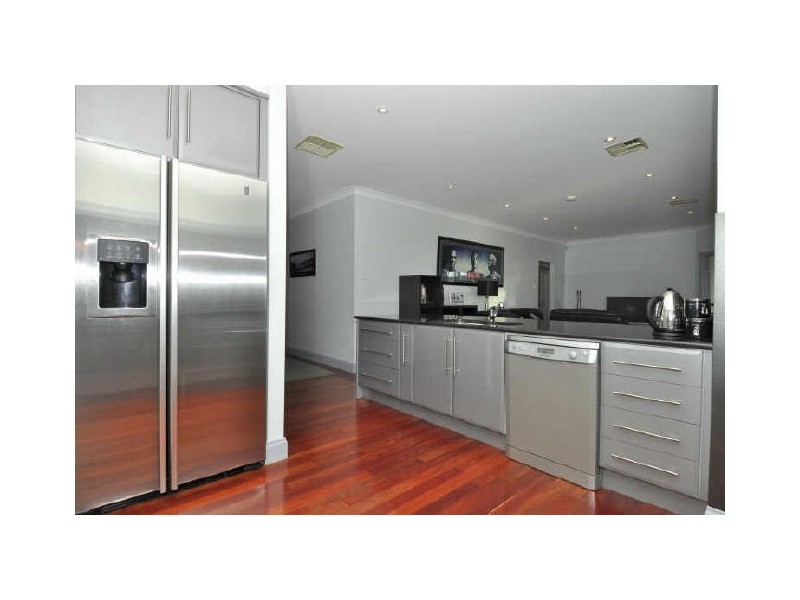 7 Broughton Place, Greenwith SA 5125