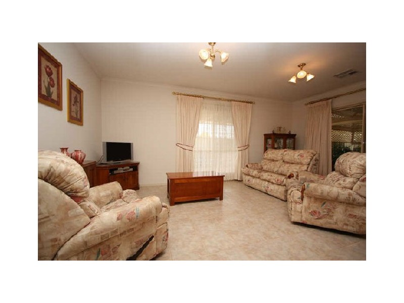 10 Port Ellen Court, Greenwith SA 5125