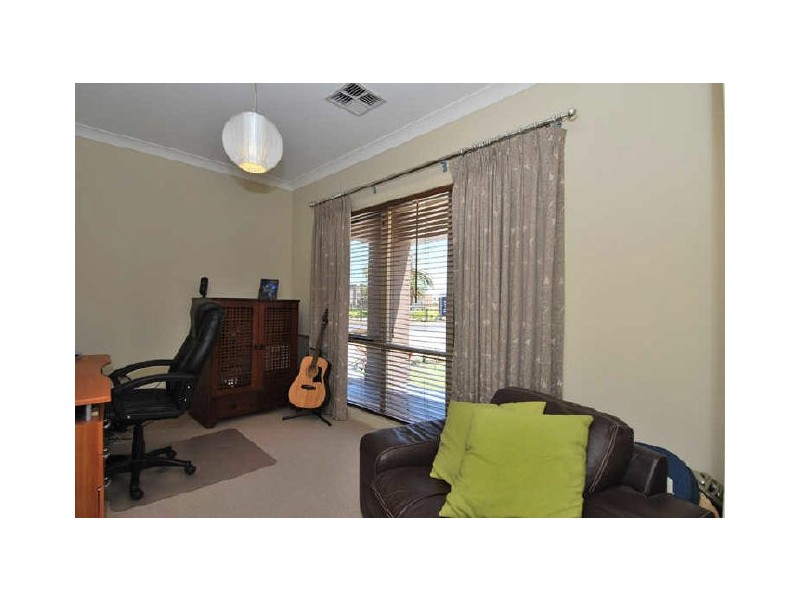 1 Atiu Street, Mawson Lakes SA 5095