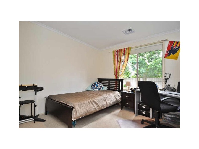 4 Amisfield Crescent, Greenwith SA 5125