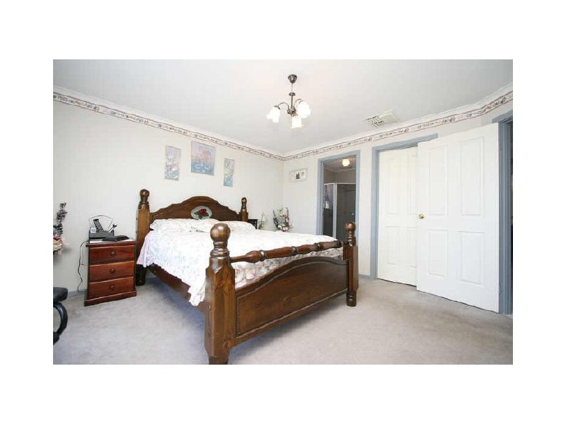 7 Festive Place, Greenwith SA 5125