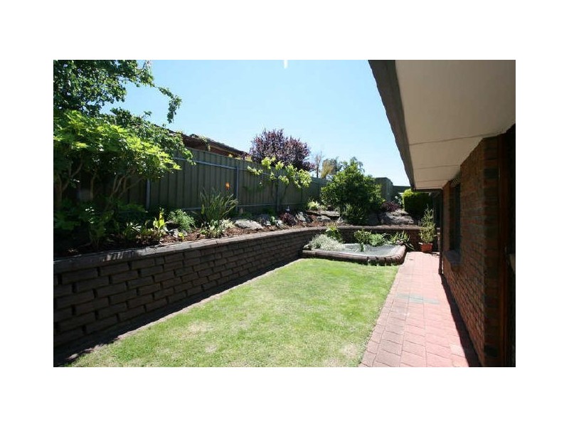 7 Festive Place, Greenwith SA 5125