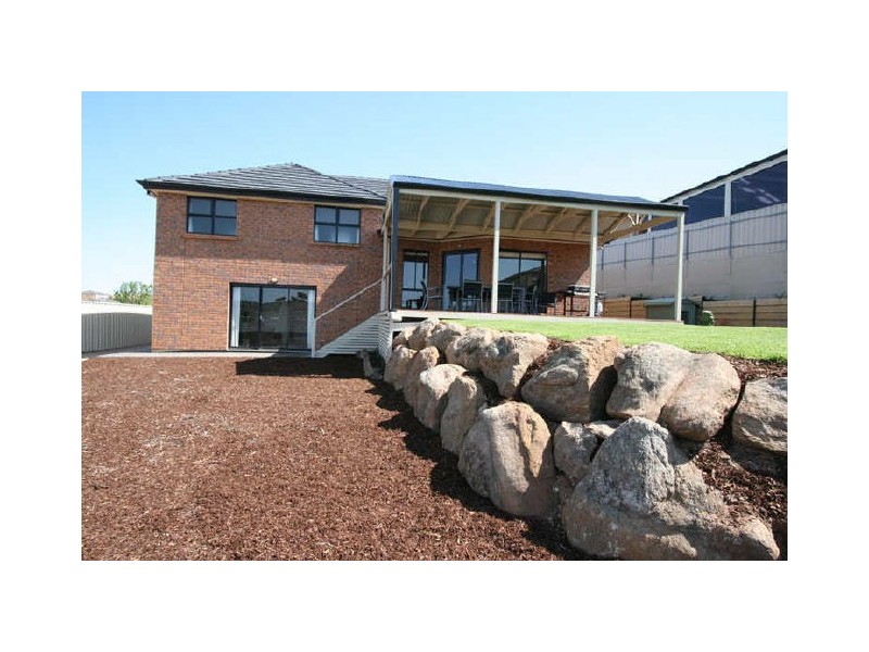 6 Lilford Court, Greenwith SA 5125