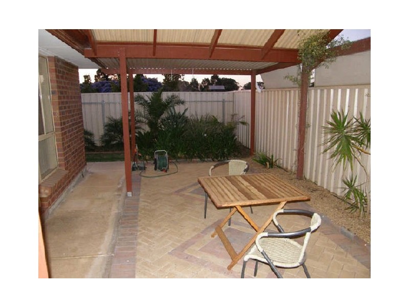 17/5-11 Burton Road, Salisbury SA 5108