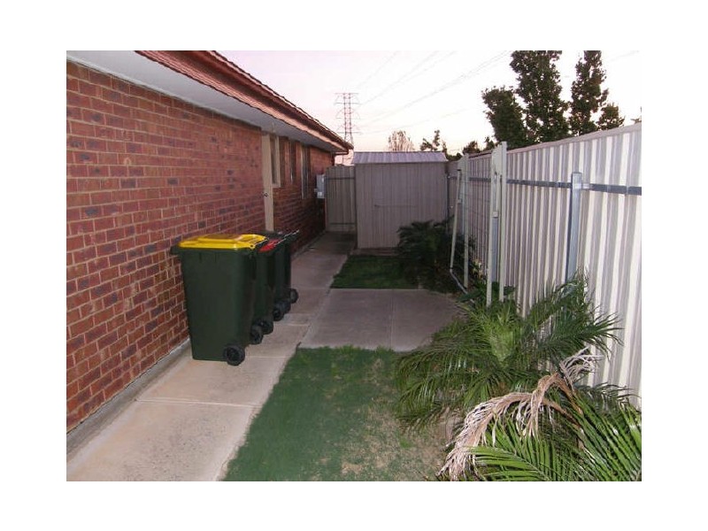 17/5-11 Burton Road, Salisbury SA 5108