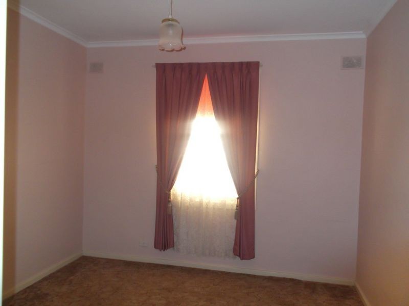 32 Oldham Road, Elizabeth Vale SA 5112