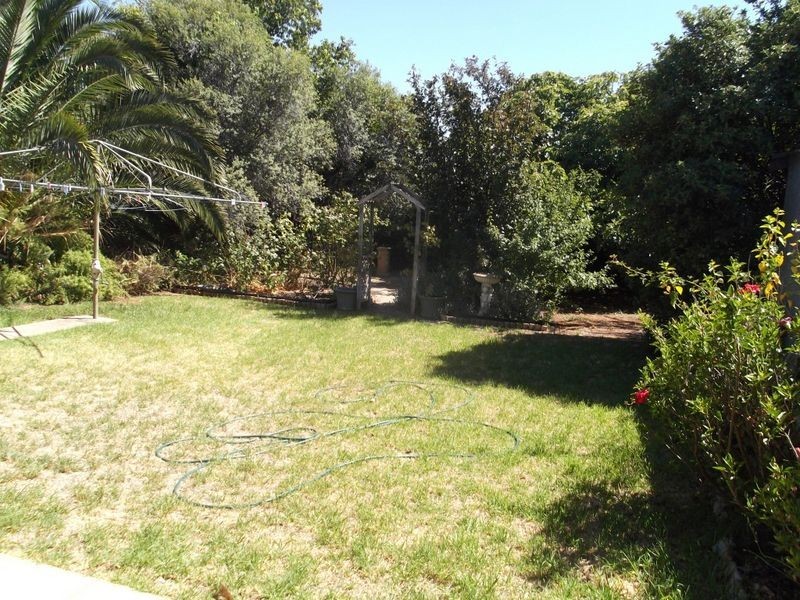 32 Oldham Road, Elizabeth Vale SA 5112