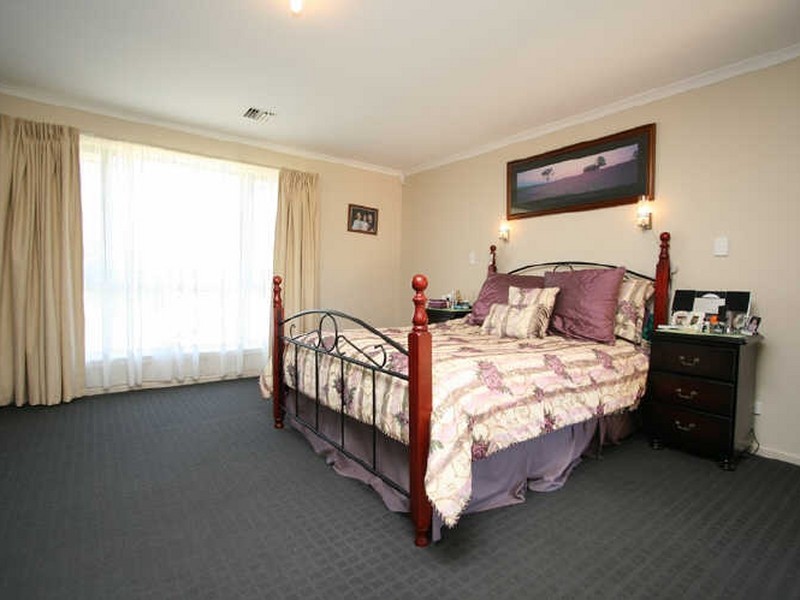 1 Walford Court, Salisbury Heights SA 5109