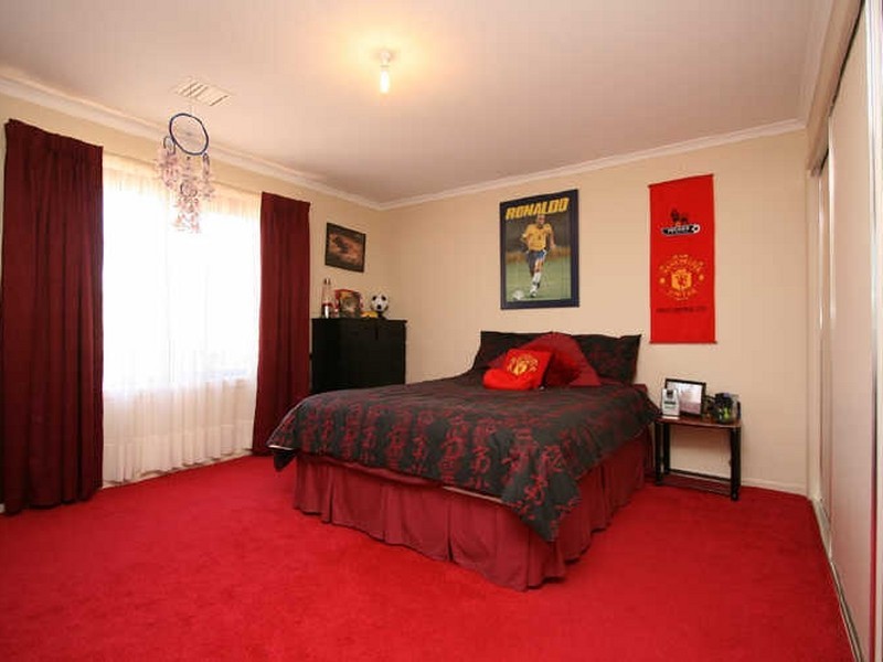 1 Walford Court, Salisbury Heights SA 5109