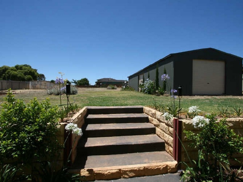 1 Walford Court, Salisbury Heights SA 5109