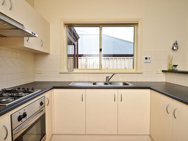 6 Napoleon Way, Greenwith SA 5125