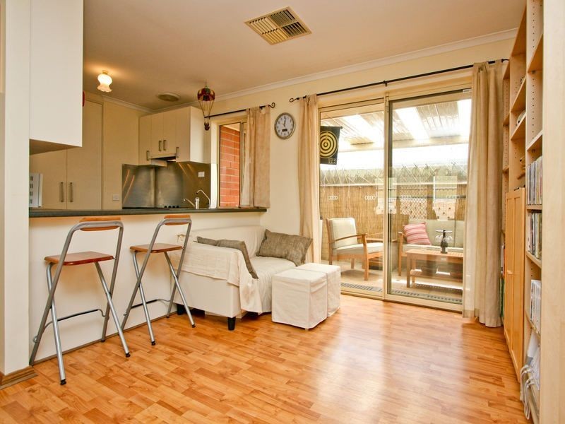 7 Lake Magenta Court, Greenwith SA 5125