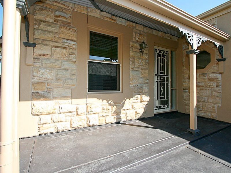 13 Lockwood Drive, Greenwith SA 5125