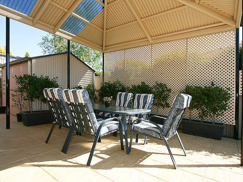 13 Lockwood Drive, Greenwith SA 5125