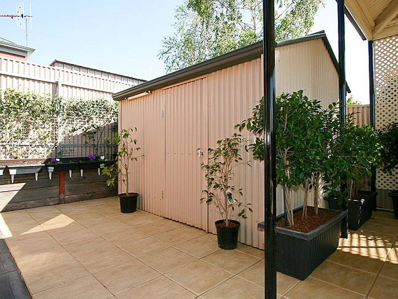 13 Lockwood Drive, Greenwith SA 5125