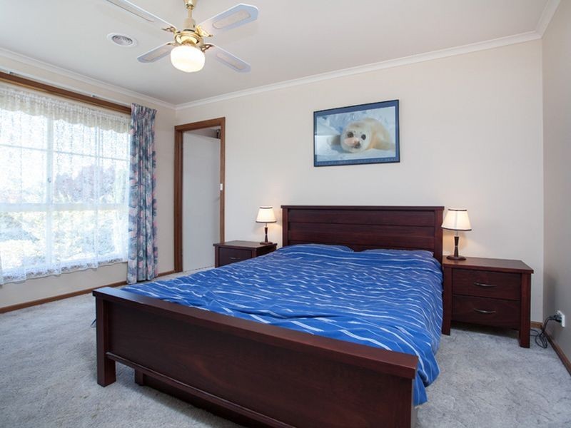 5 Lagavulin Court, Greenwith SA 5125