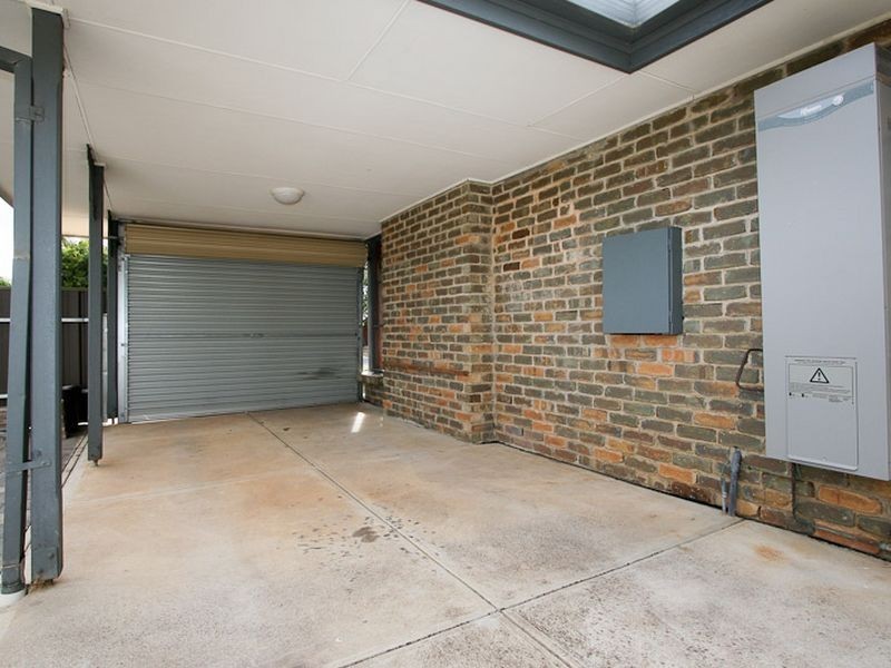 17 Dillon Street, Redwood Park SA 5097