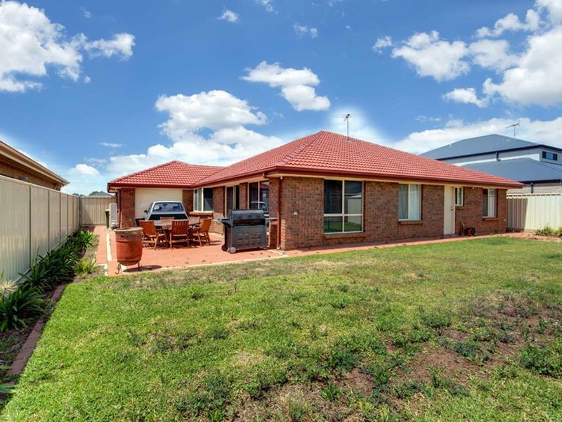 5 Waterside Drive, Burton SA 5110