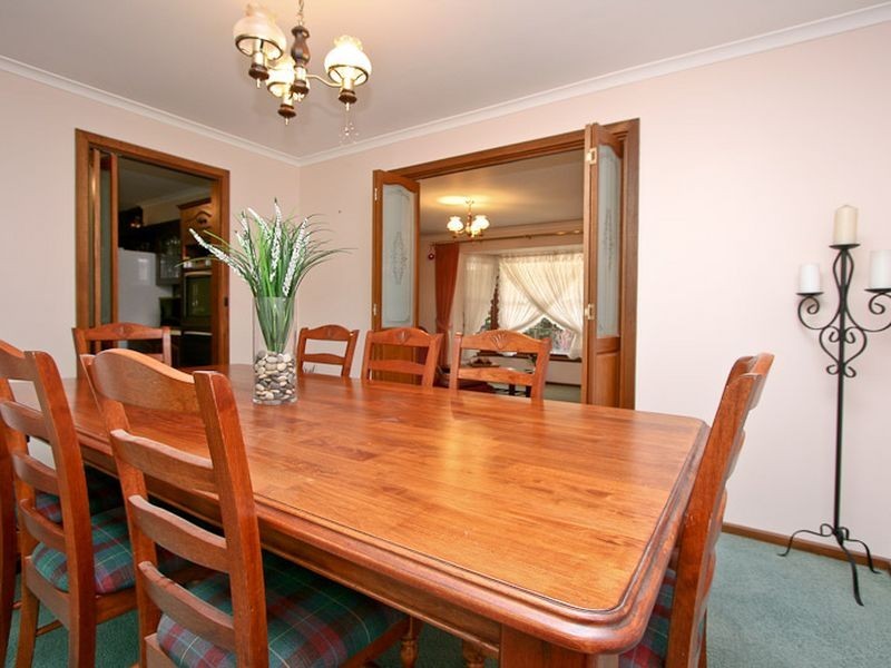 80 McEwin Avenue, Redwood Park SA 5097