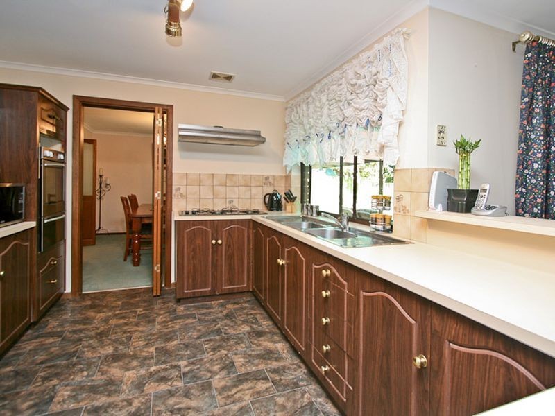 80 McEwin Avenue, Redwood Park SA 5097