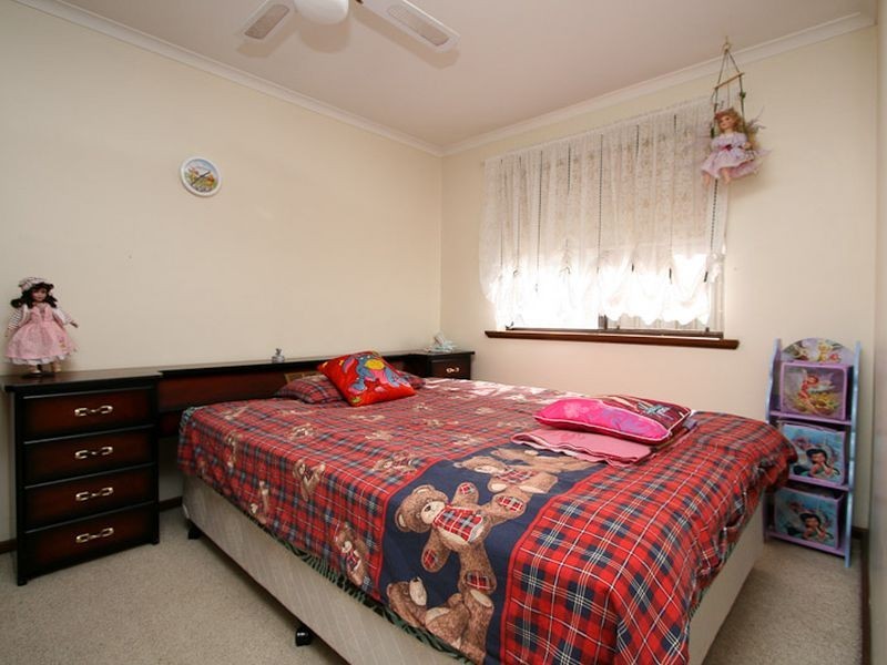 80 McEwin Avenue, Redwood Park SA 5097