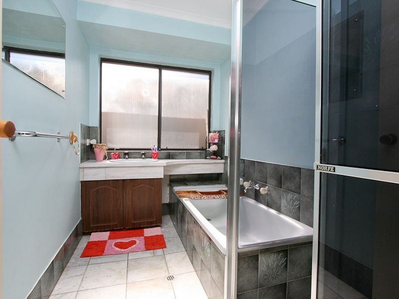 80 McEwin Avenue, Redwood Park SA 5097