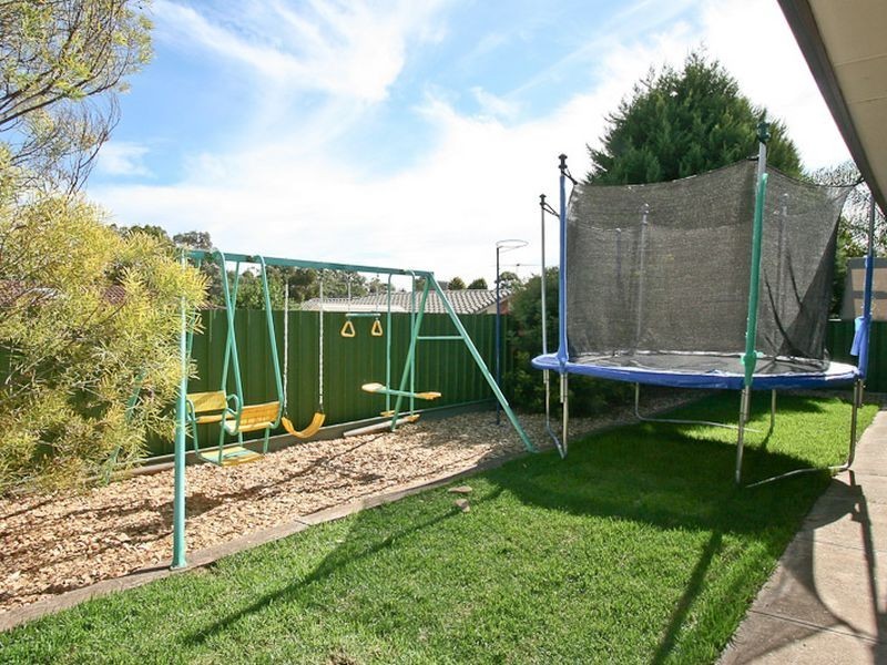 80 McEwin Avenue, Redwood Park SA 5097