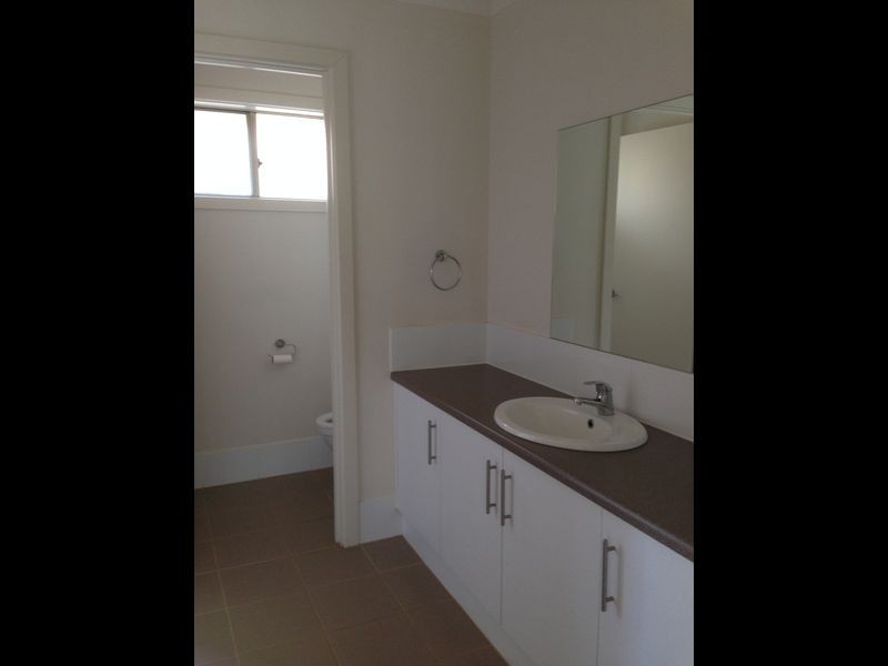 12 Burley Griffen Drive, Andrews Farm SA 5114