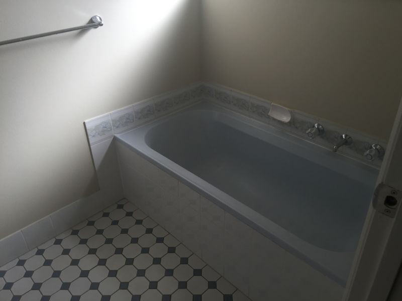 11 Treloar Avenue, Greenwith SA 5125