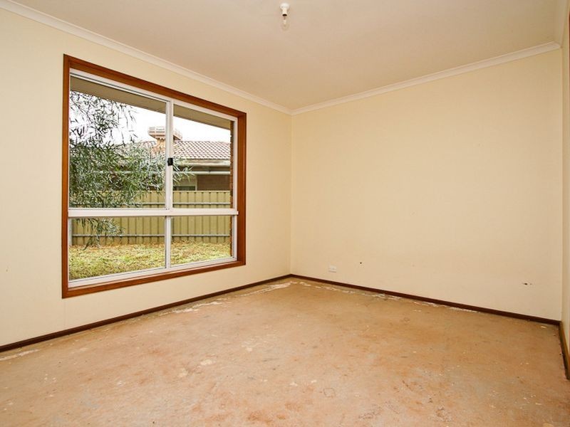 8 Harvest Court, Andrews Farm SA 5114