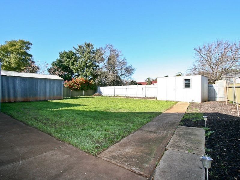 21 Argent Street, Elizabeth Grove SA 5112