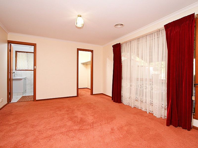 57 Greenridge Court, Wynn Vale SA 5127