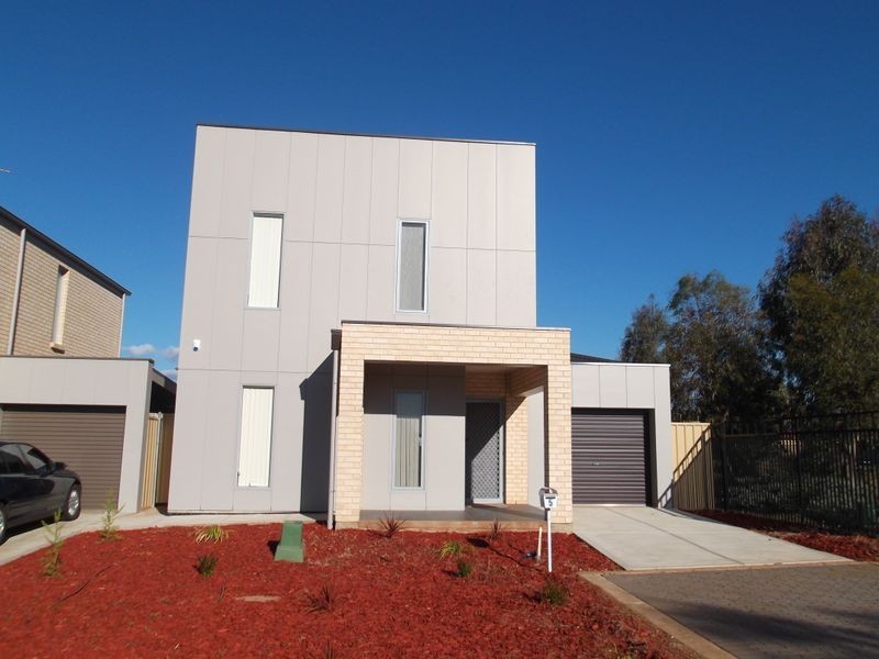 5 Glades Walk, Smithfield Plains SA 5114