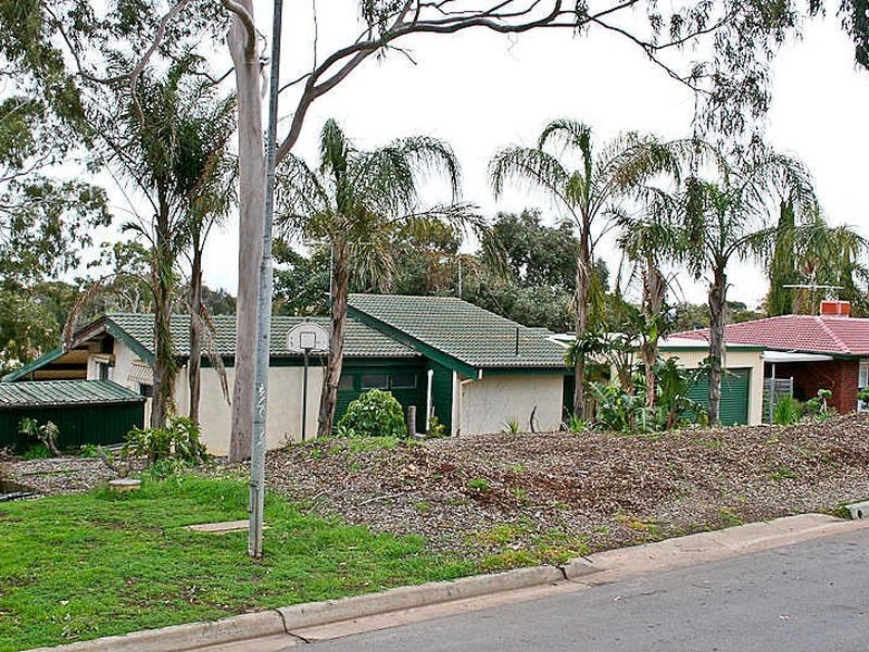 49 McKenzie Crescent, Gulfview Heights SA 5096